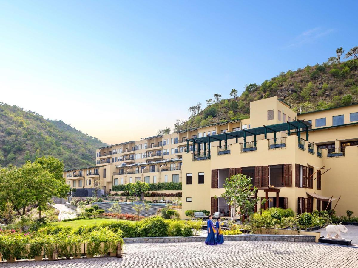 Radisson Blu Resort 贡珀尔格尔 外观 照片
