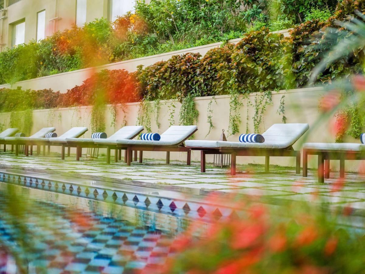 Radisson Blu Resort 贡珀尔格尔 外观 照片