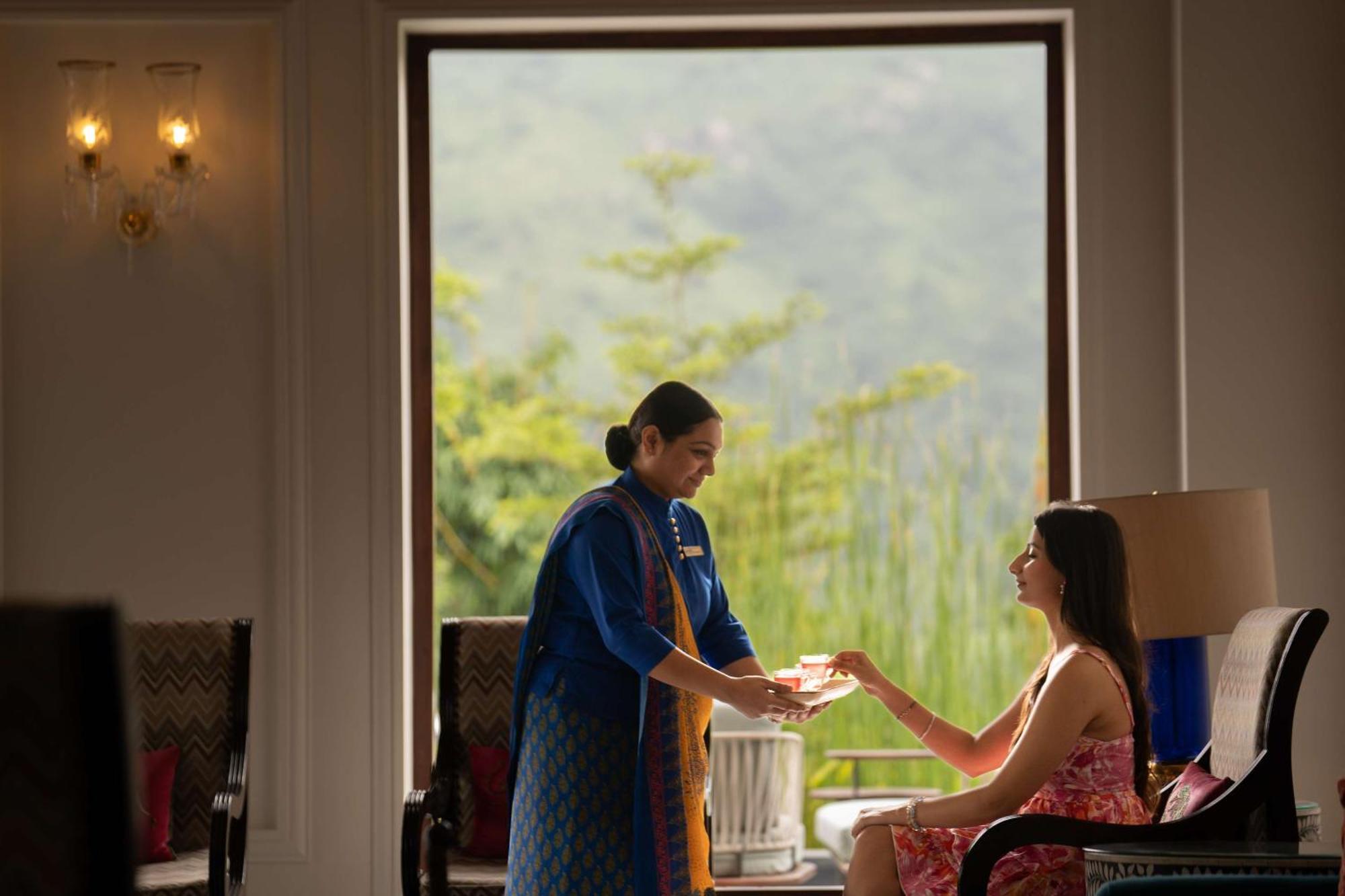 Radisson Blu Resort 贡珀尔格尔 外观 照片
